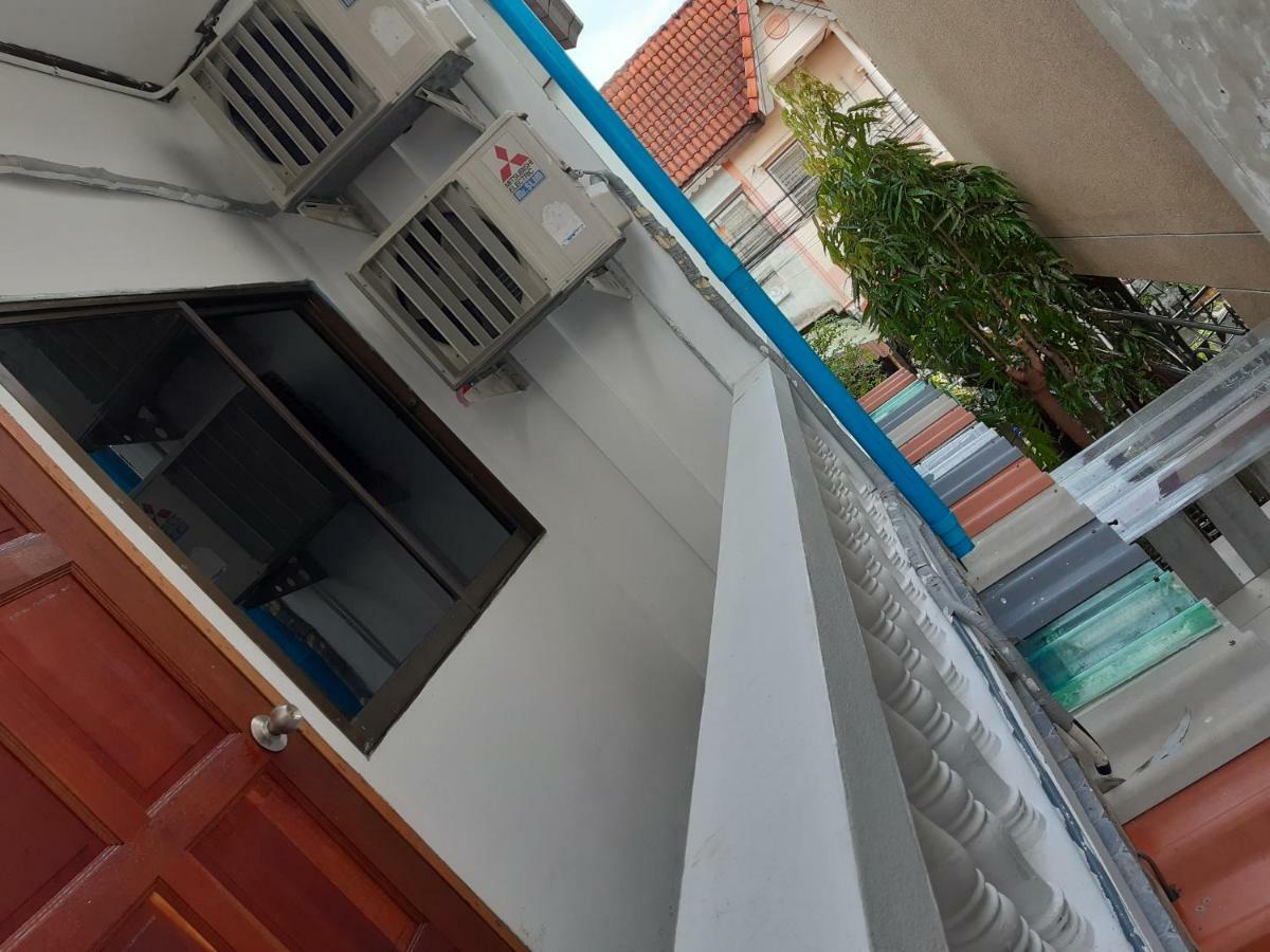 A & P House Leilighet Bangkok Eksteriør bilde