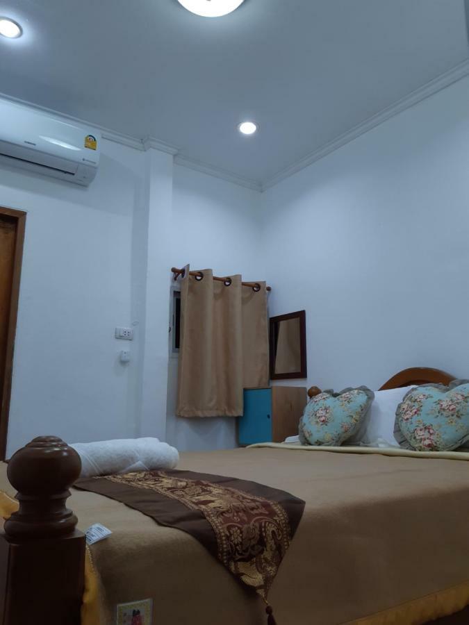 A & P House Leilighet Bangkok Eksteriør bilde